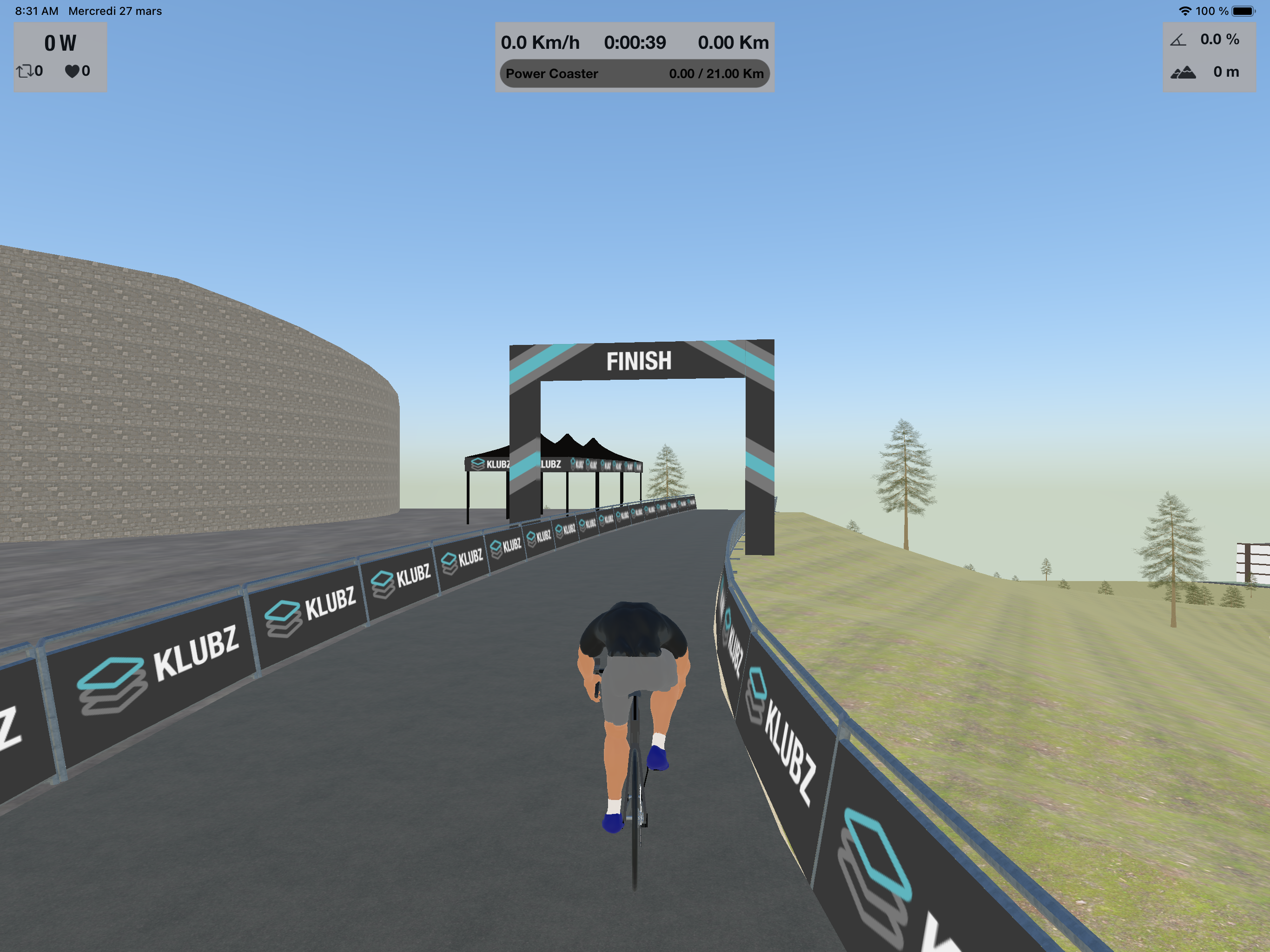 Klubz screenshot showing a cycling ride on one of the maps